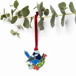 A Splendid Christmas Tree Ornament