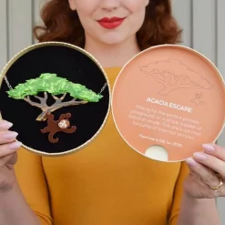 Acacia Escape Necklace And Mini Brooch Set