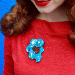 Aquarius The Accepting Brooch