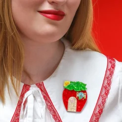 Berry Happy Home Brooch