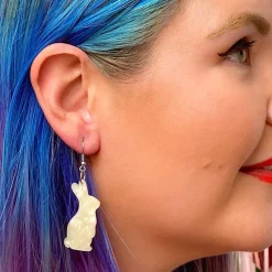 Bunny Ripple Resin Drop Earrings - White