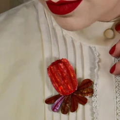 Bushy Blush Brooch