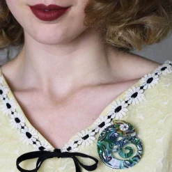 Carmel'S Chameleon Brooch