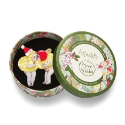 Christmas Kisses Brooch