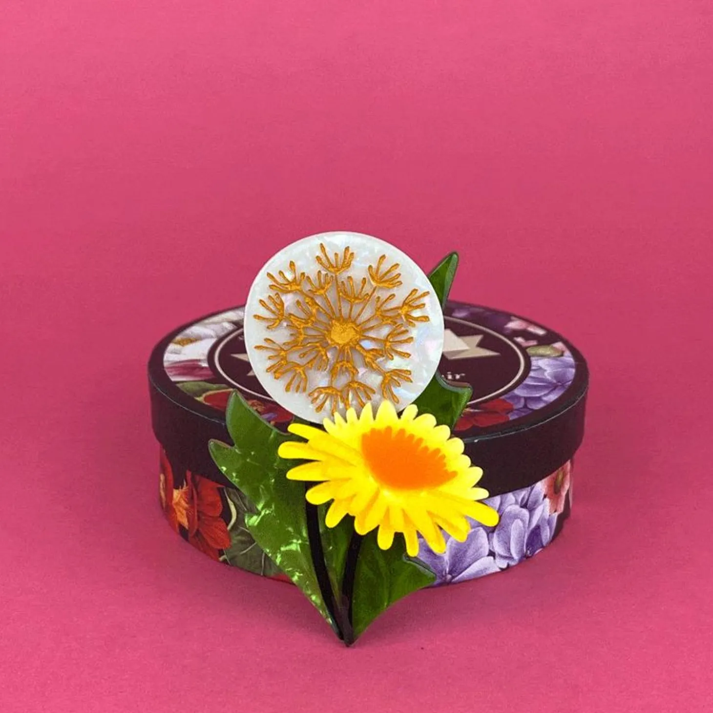 Dandelion'S Ballad Brooch