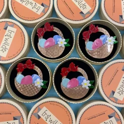 Egg Hunter'S Hamper Brooch
