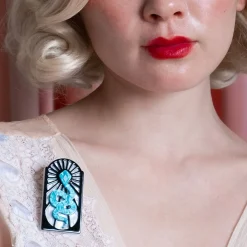 Elegant Venom Brooch