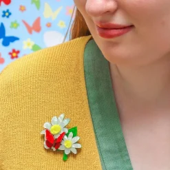 Flutter By Brooch
