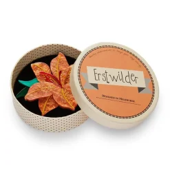 Frilly Lily Frond Brooch