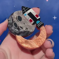 Gravity Defiance Brooch