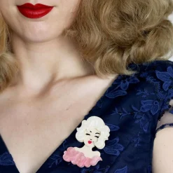 Holly Wood Brooch