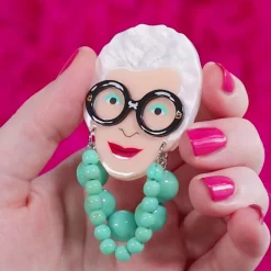 Iris The Style Icon Brooch