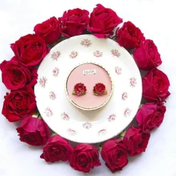 Juliet'S Blooms Rose Earrings