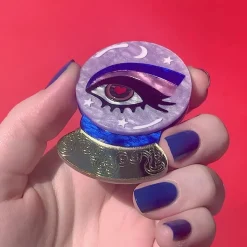 Keen-Eyed Insight Brooch