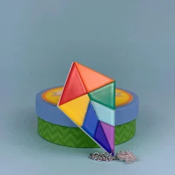 Kite Flight Brooch