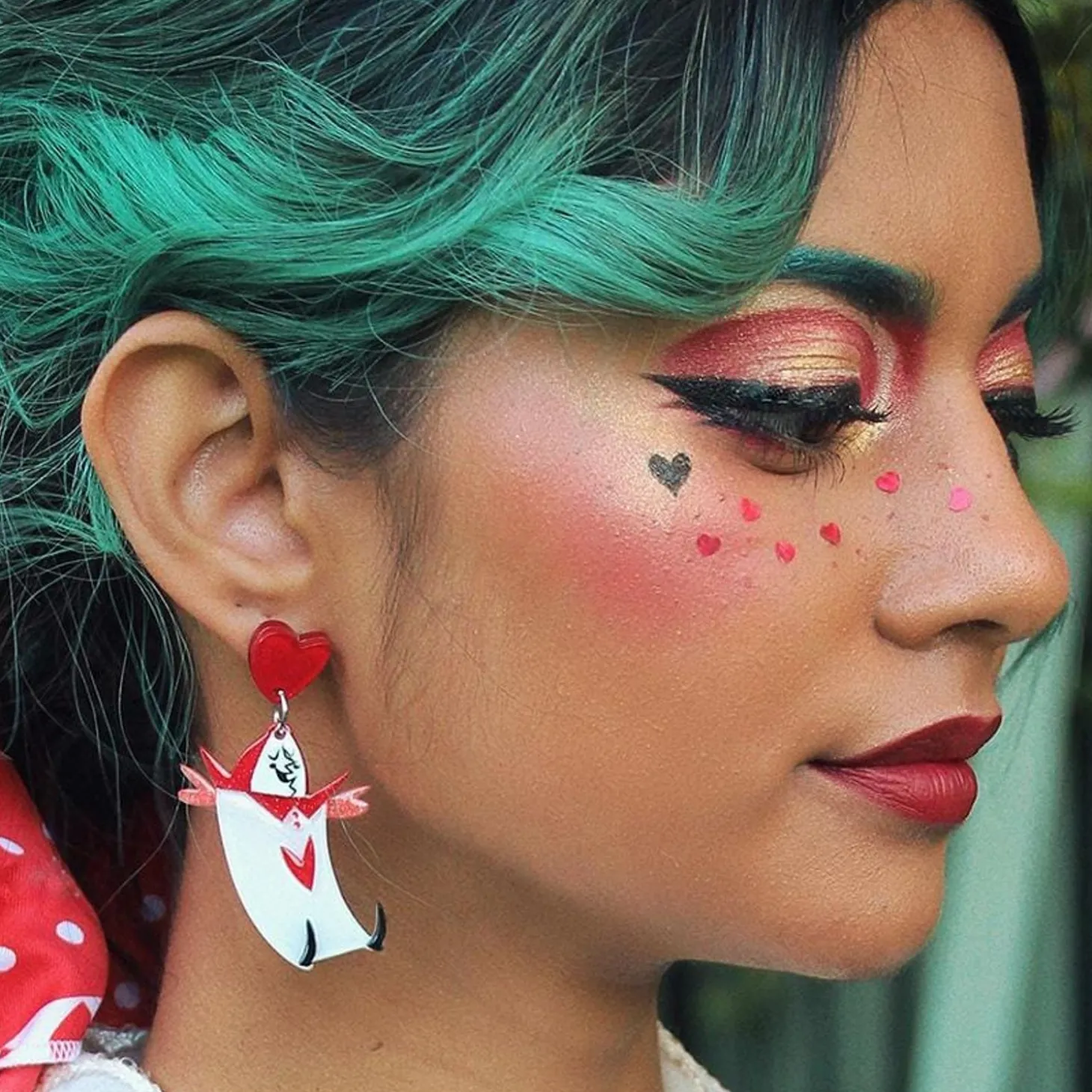 Knave Of Heart Earrings