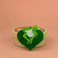 Lachy Of The Lily Brooch