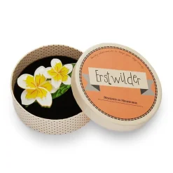 Lei It On Me Brooch