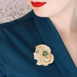 Mademoiselle Bernhardt Brooch