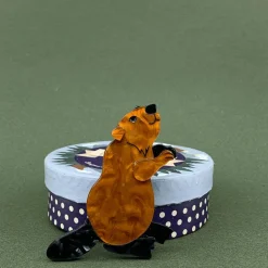 Mr. Beaver'S Bark Brooch