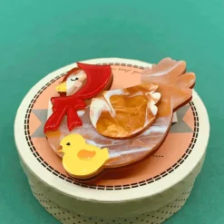 Proud Mother Hen Brooch