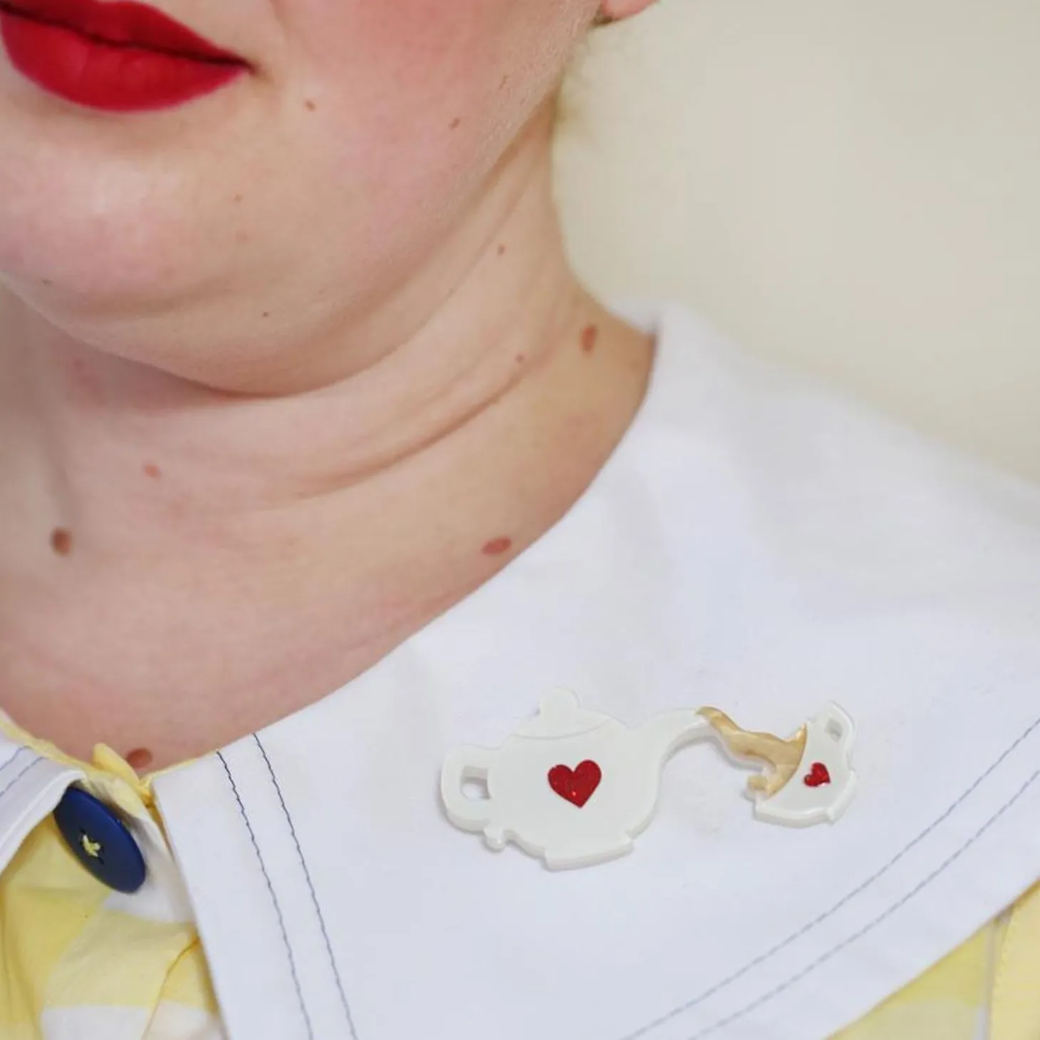 Rosy Lee Brooch