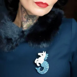Sea Biscuit Brooch