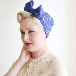 Slippin' Under Jellyfish Head Scarf