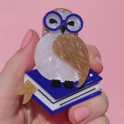 Studious Snow Owl Brooch