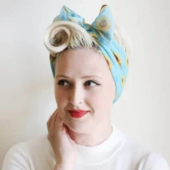 Sumptuous Sunflower Head Scarf