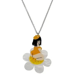 Sweet Marguerite Necklace