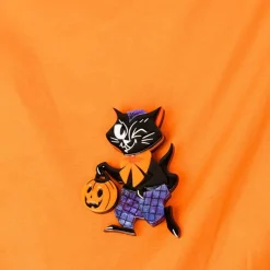 Treat Seeker Cat Brooch