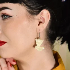 Wagtail Ripple Glitter Resin Drop Earrings - Cream