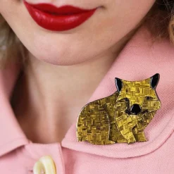 Wary Warri Wombat Brooch